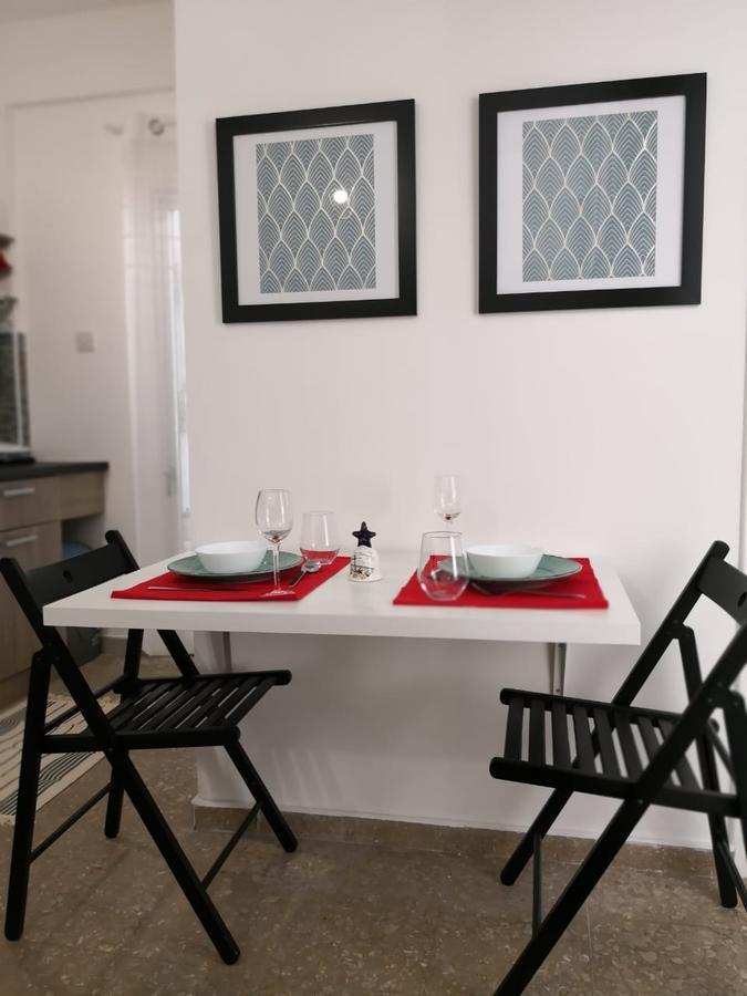 Cheerful Apartment In ニコシア エクステリア 写真